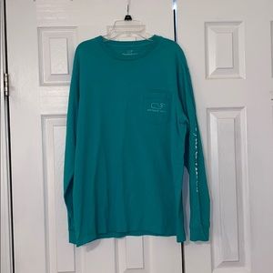 long sleeve vineyard vines tee shirt
